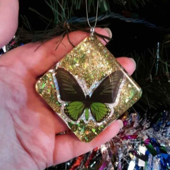 Set of 2 Butterfly Christmas Tree Ornaments Handmade Resin And Glitter - Picture 4 of 7